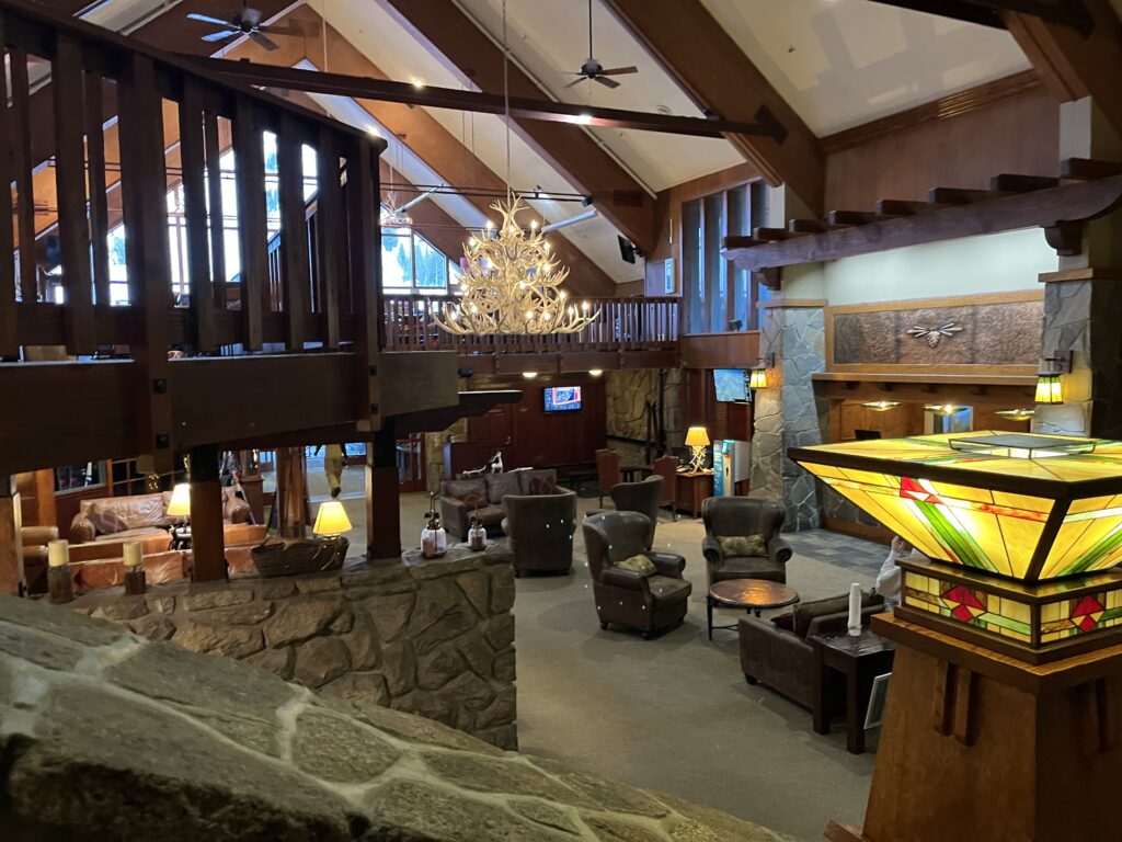 mammoth lobby